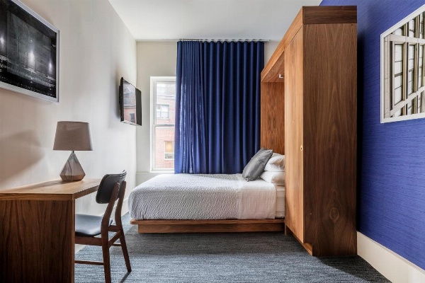 Found Hotel Boston Common image 19